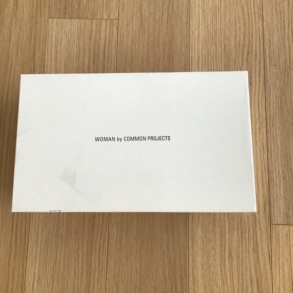 NEW COMMON PROJECTS Sneakers size 37 - Picture 6 of 7